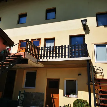 Maison d'hôtes Goldene Krone Mistelbach