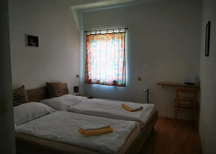 Goldene Krone Pensjonat Mistelbach